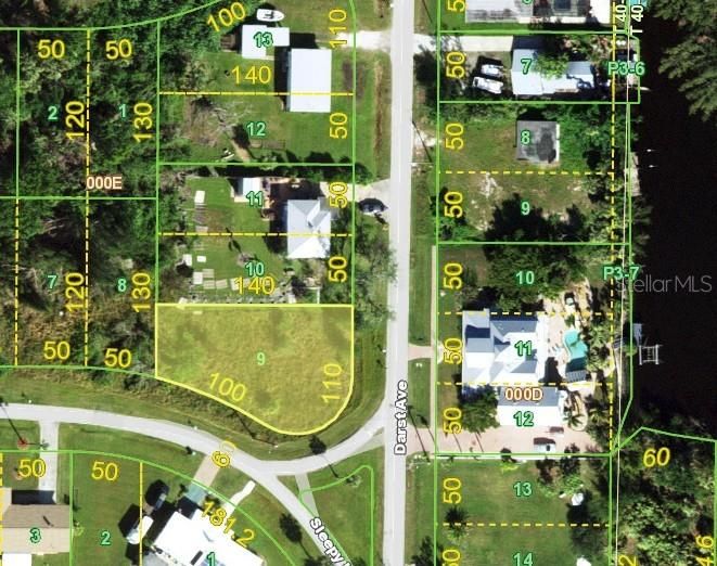 На продажу: $24,900 (0.26 acres)