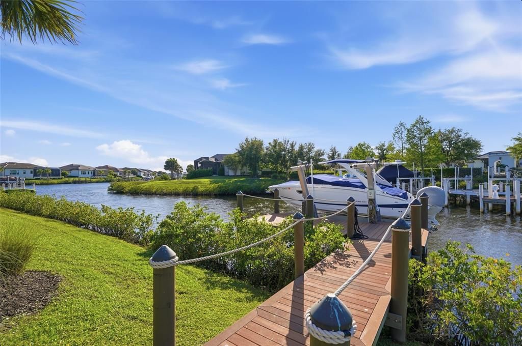 Active With Contract: $2,750,000 (3 beds, 4 baths, 3612 Square Feet)