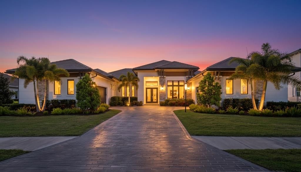 Active With Contract: $2,750,000 (3 beds, 4 baths, 3612 Square Feet)