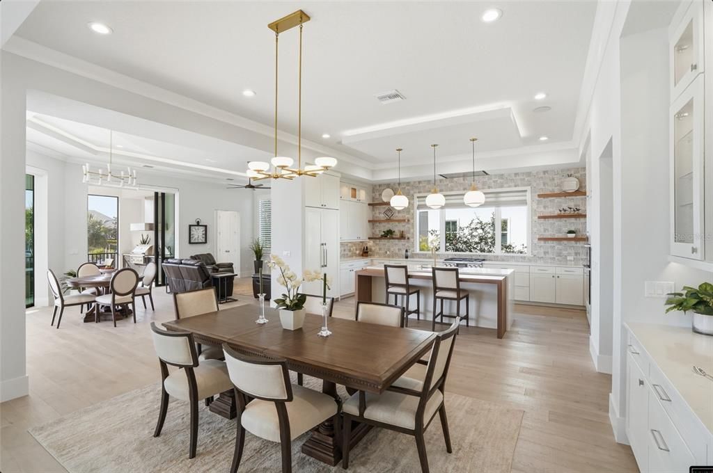 Active With Contract: $2,750,000 (3 beds, 4 baths, 3612 Square Feet)