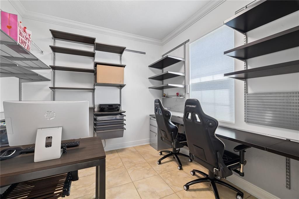 Activo con contrato: $909,000 (5 camas, 3 baños, 2953 Pies cuadrados)