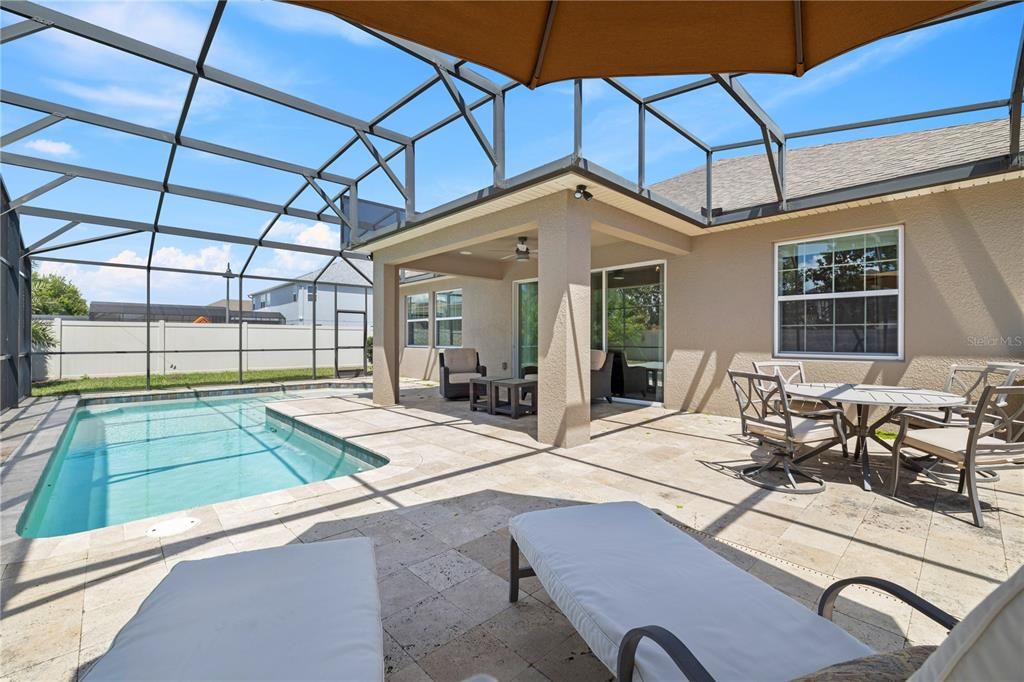 Activo con contrato: $909,000 (5 camas, 3 baños, 2953 Pies cuadrados)