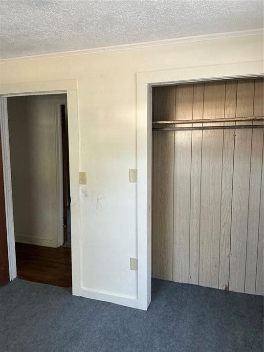 For Sale: $160,000 (3 beds, 2 baths, 1816 Square Feet)