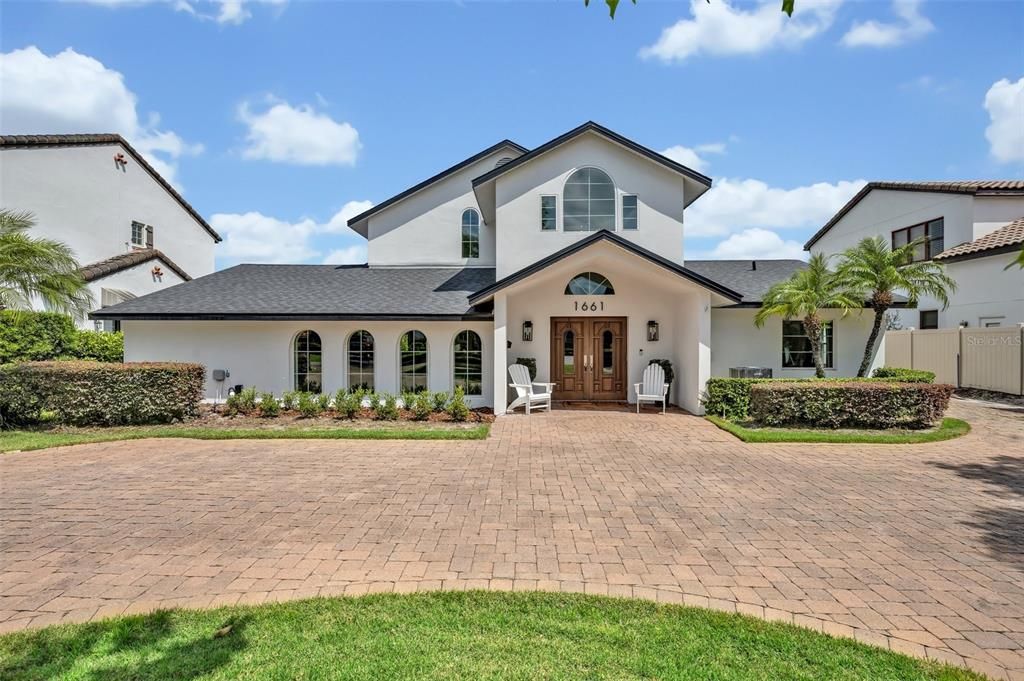 Recently Sold: $1,300,000 (3 beds, 3 baths, 3215 Square Feet)