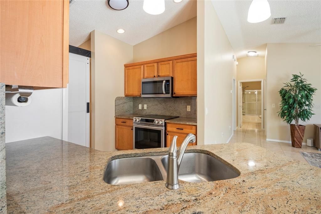 Activo con contrato: $267,000 (2 camas, 2 baños, 1188 Pies cuadrados)