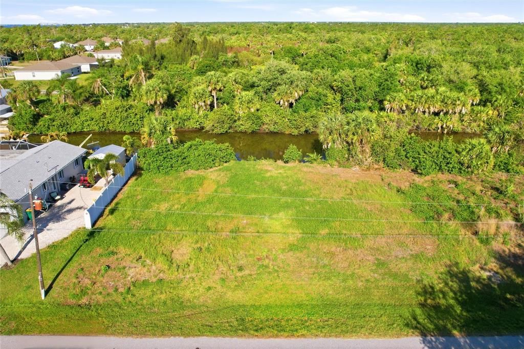 待售: $75,000 (0.23 acres)