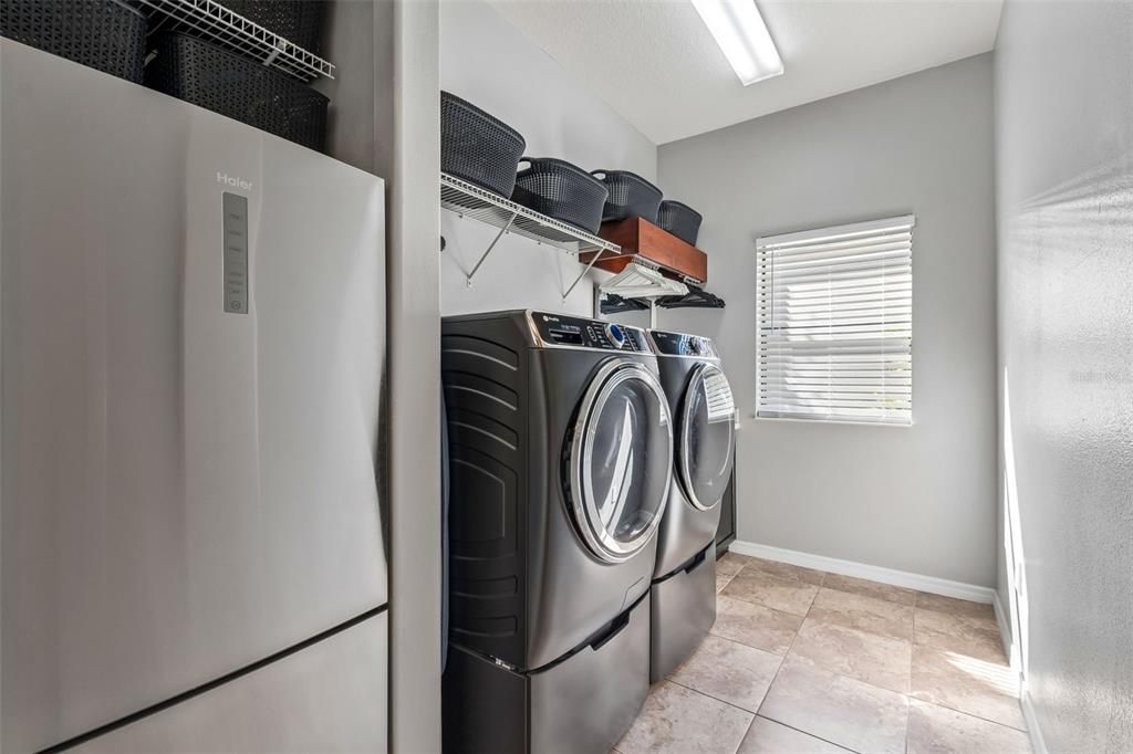 Activo con contrato: $1,150,000 (5 camas, 5 baños, 4492 Pies cuadrados)
