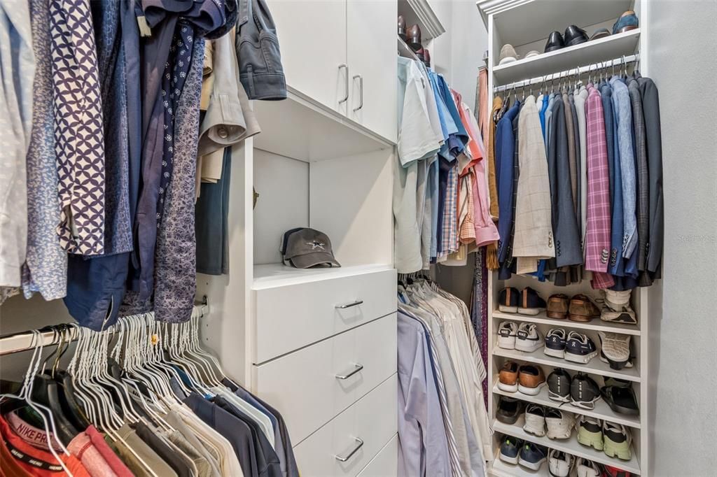 Activo con contrato: $1,150,000 (5 camas, 5 baños, 4492 Pies cuadrados)