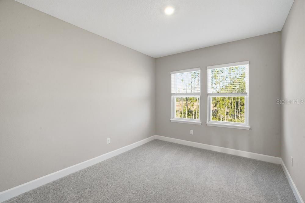 For Sale: $649,999 (5 beds, 4 baths, 3422 Square Feet)