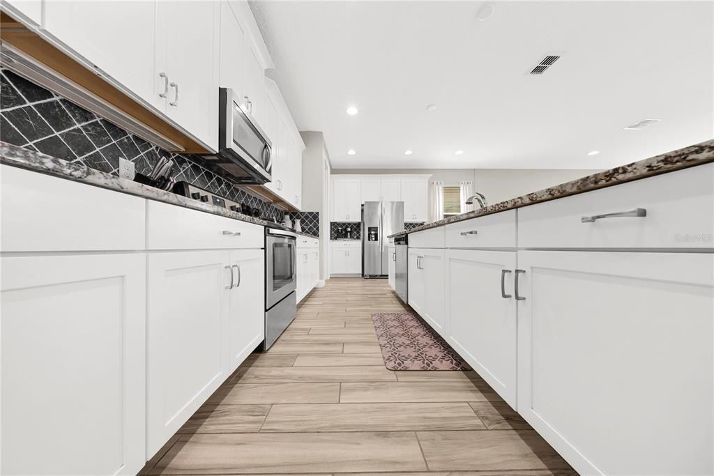 En Venta: $860,000 (9 camas, 6 baños, 4378 Pies cuadrados)