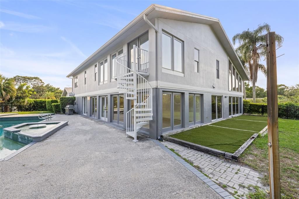 На продажу: $1,299,000 (4 спален, 3 ванн, 4320 Квадратных фут)