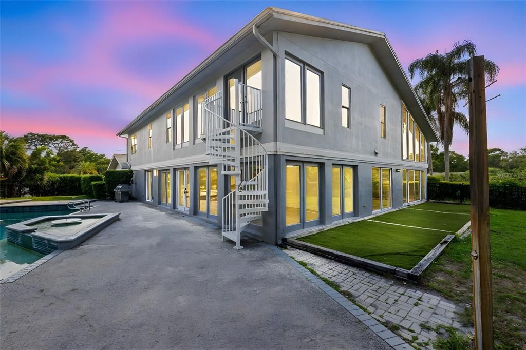 На продажу: $1,299,000 (4 спален, 3 ванн, 4320 Квадратных фут)