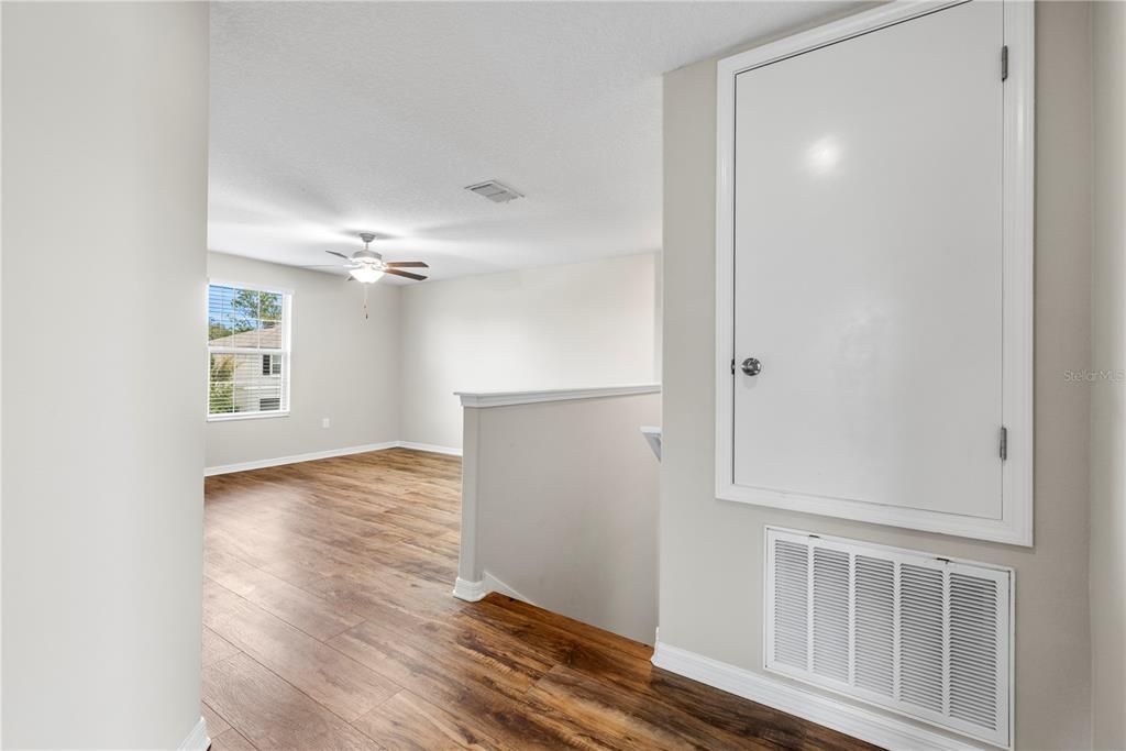 Active With Contract: $385,000 (4 beds, 2 baths, 2635 Square Feet)