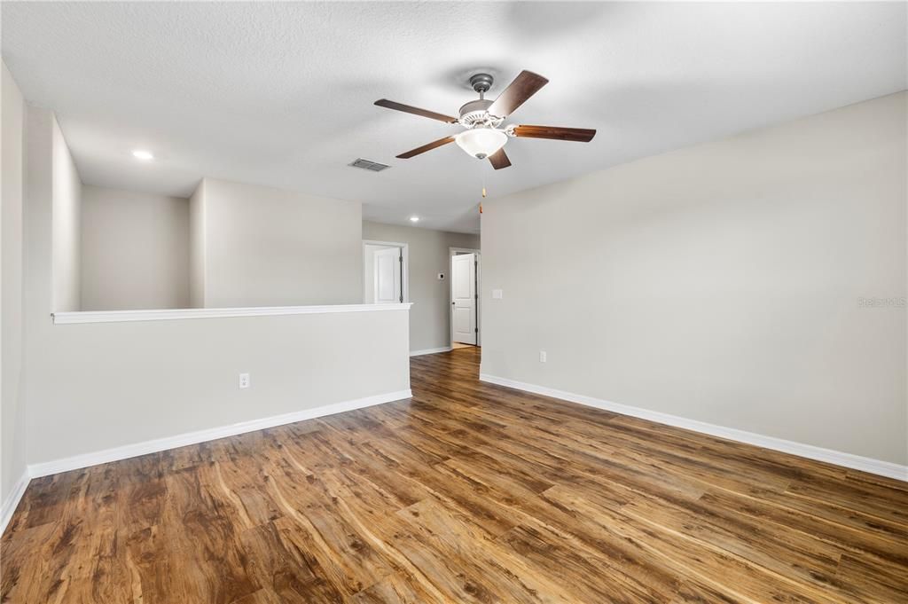 Active With Contract: $385,000 (4 beds, 2 baths, 2635 Square Feet)