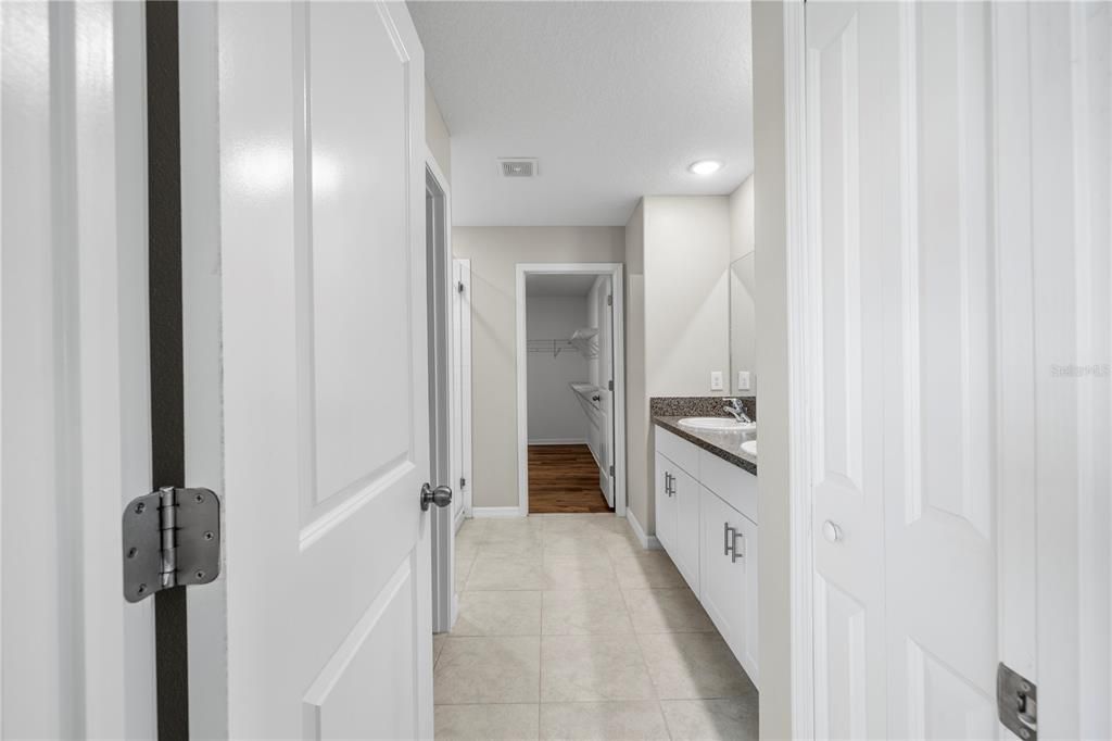 Active With Contract: $385,000 (4 beds, 2 baths, 2635 Square Feet)