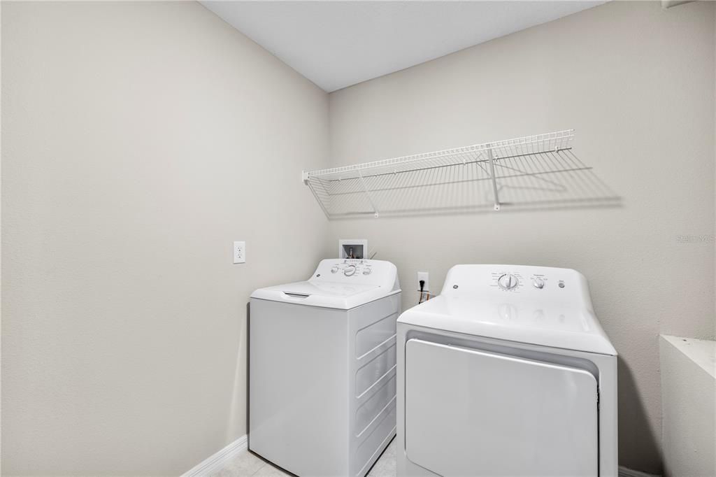 Active With Contract: $385,000 (4 beds, 2 baths, 2635 Square Feet)