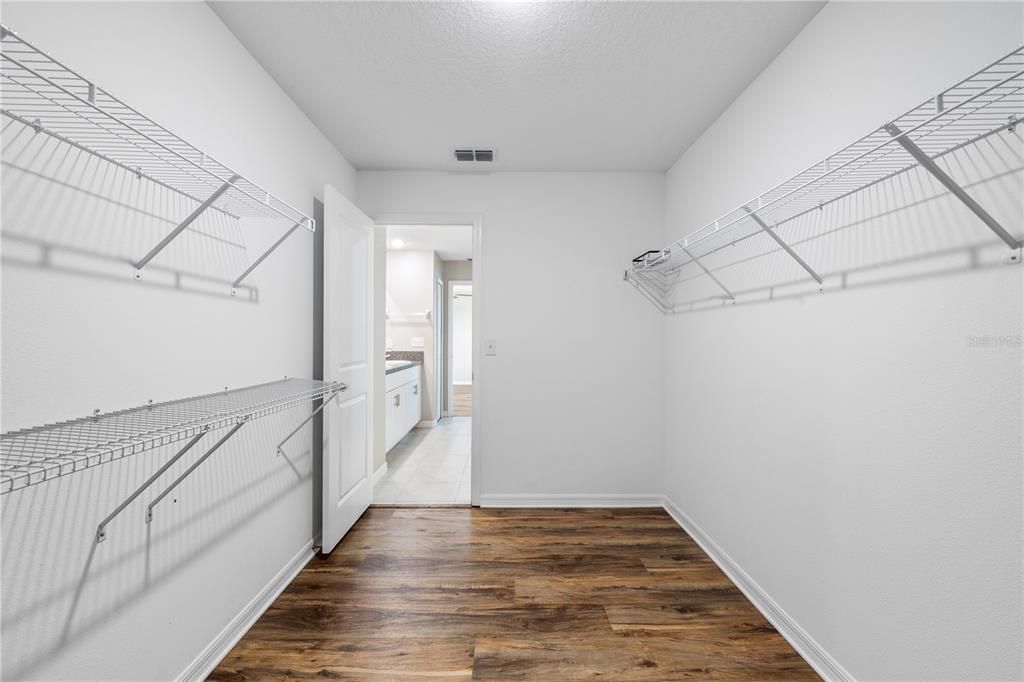 Active With Contract: $385,000 (4 beds, 2 baths, 2635 Square Feet)