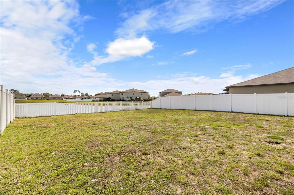 Active With Contract: $385,000 (4 beds, 2 baths, 2635 Square Feet)