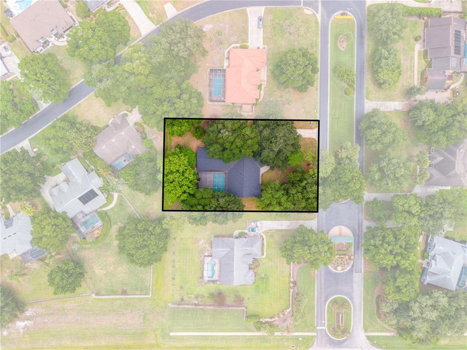 Activo con contrato: $615,000 (4 camas, 3 baños, 3098 Pies cuadrados)