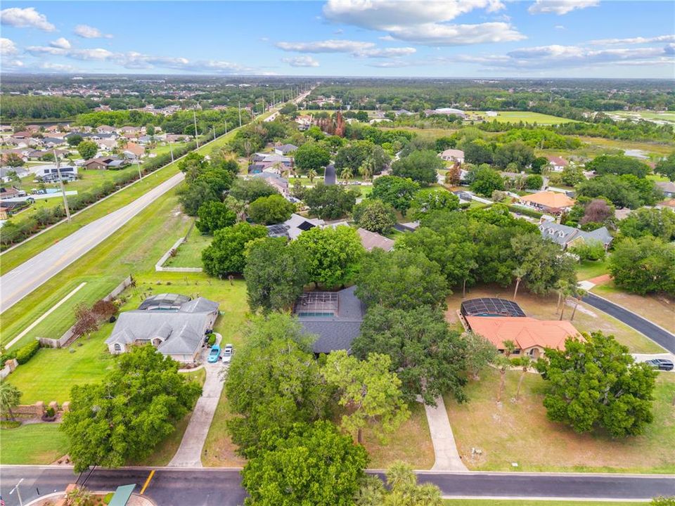 Activo con contrato: $615,000 (4 camas, 3 baños, 3098 Pies cuadrados)
