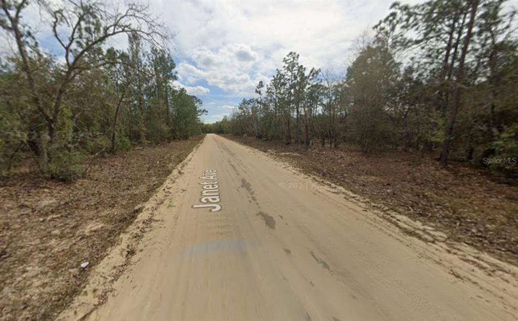 待售: $14,000 (0.22 acres)