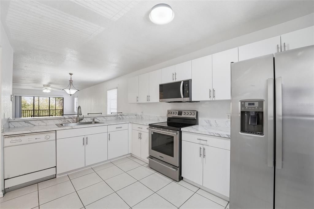 En Venta: $79,900 (2 camas, 2 baños, 1228 Pies cuadrados)
