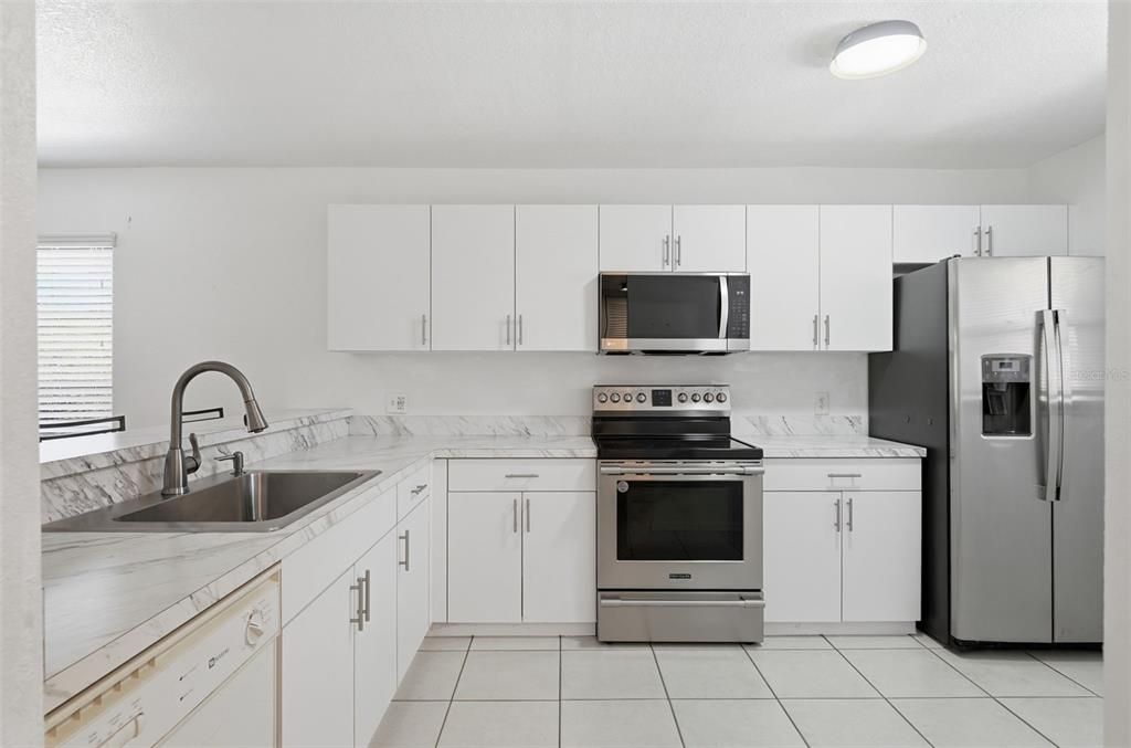 En Venta: $79,900 (2 camas, 2 baños, 1228 Pies cuadrados)