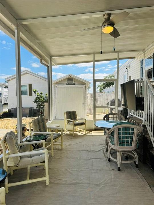 For Sale: $129,000 (1 beds, 1 baths, 492 Square Feet)
