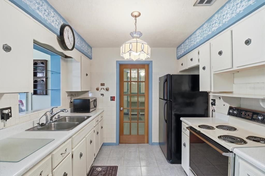 Activo con contrato: $189,000 (2 camas, 2 baños, 1208 Pies cuadrados)