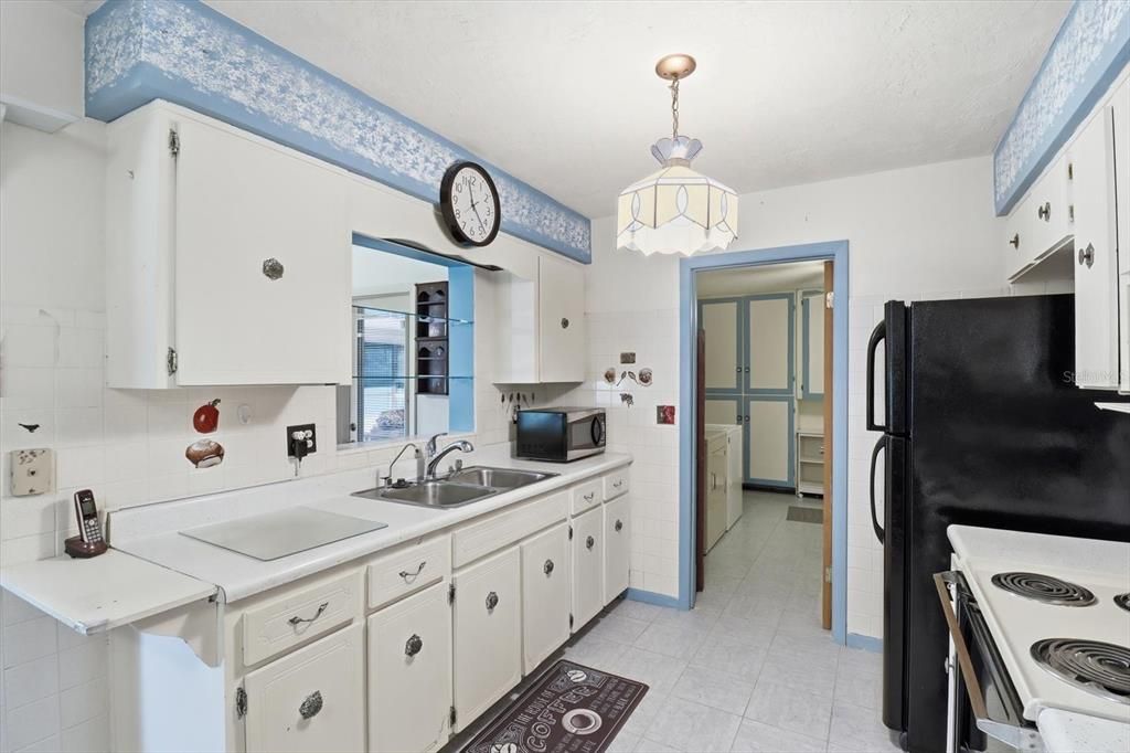 Activo con contrato: $189,000 (2 camas, 2 baños, 1208 Pies cuadrados)