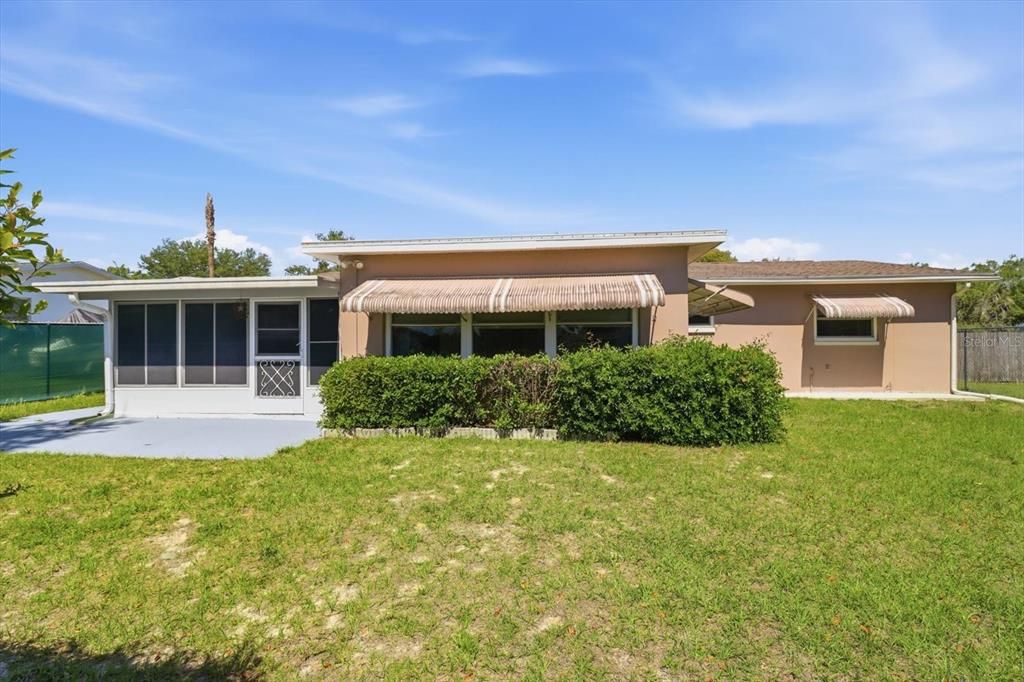Activo con contrato: $189,000 (2 camas, 2 baños, 1208 Pies cuadrados)