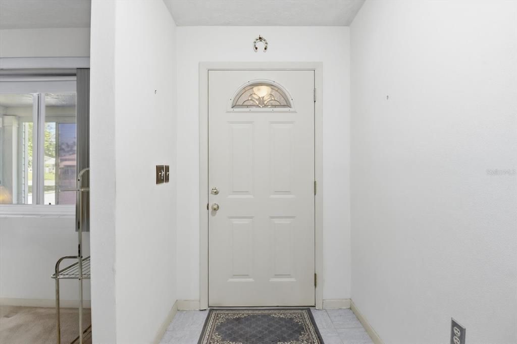 Activo con contrato: $189,000 (2 camas, 2 baños, 1208 Pies cuadrados)