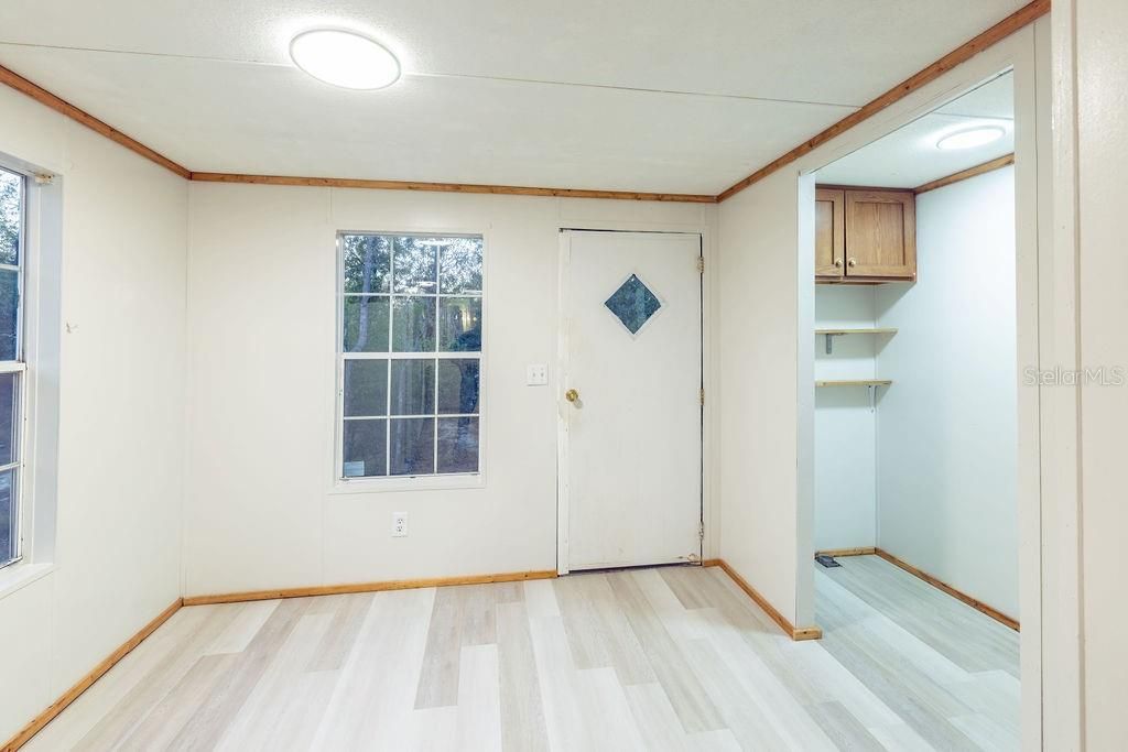 En Venta: $164,900 (3 camas, 2 baños, 1296 Pies cuadrados)
