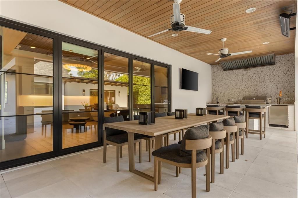 For Sale: $4,285,000 (4 beds, 5 baths, 4066 Square Feet)