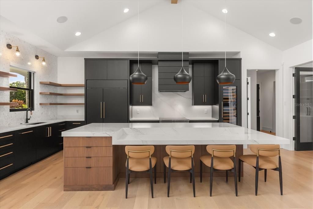For Sale: $4,285,000 (4 beds, 5 baths, 4066 Square Feet)