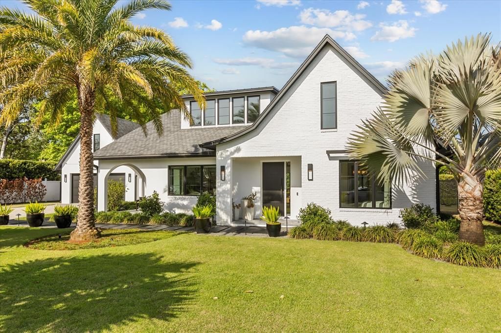 For Sale: $4,285,000 (4 beds, 5 baths, 4066 Square Feet)