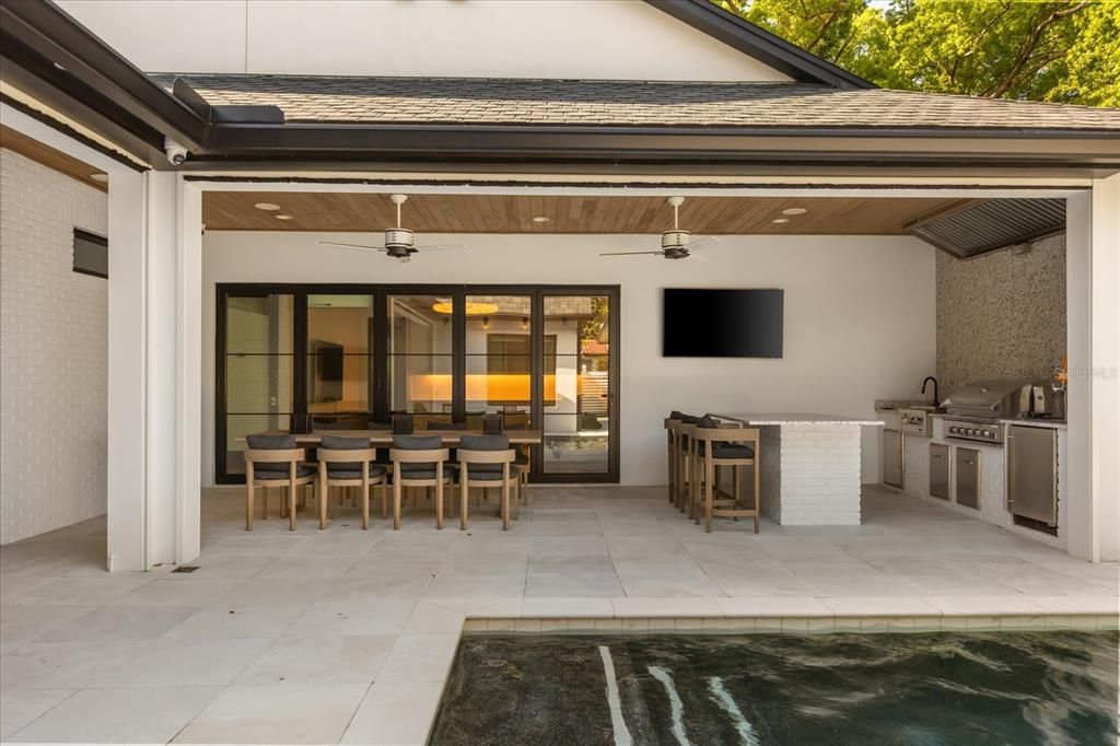For Sale: $4,285,000 (4 beds, 5 baths, 4066 Square Feet)