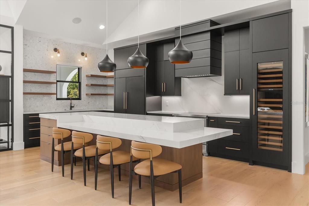For Sale: $4,285,000 (4 beds, 5 baths, 4066 Square Feet)