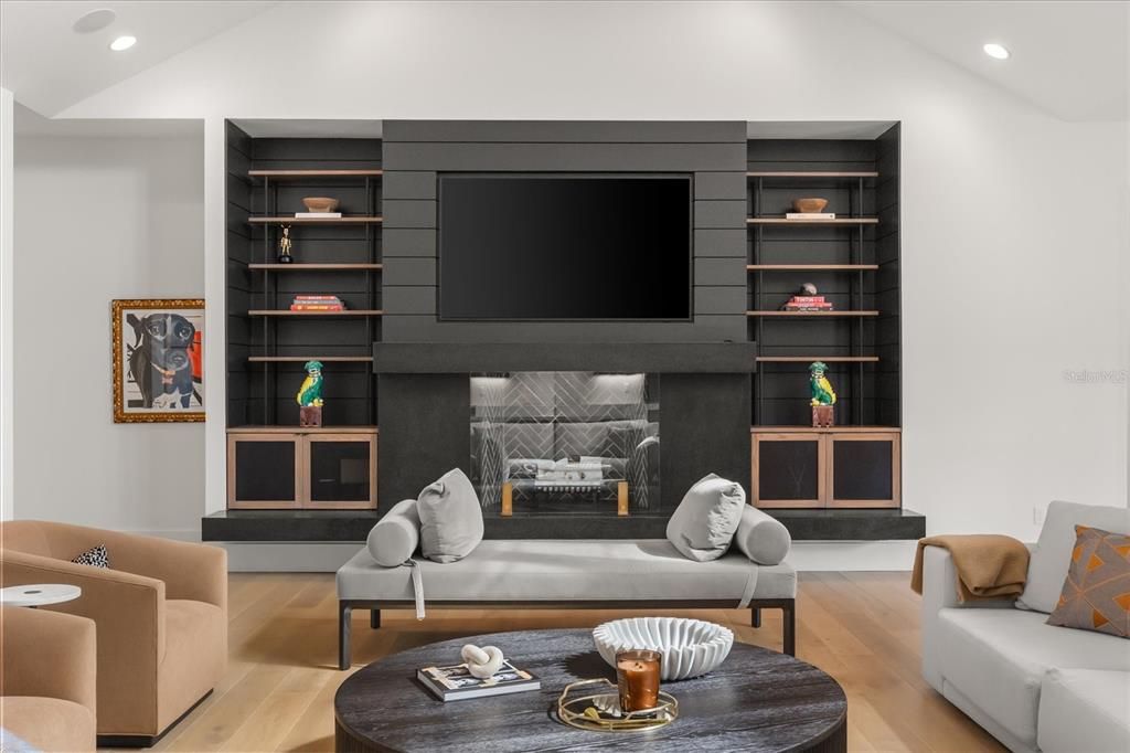 For Sale: $4,285,000 (4 beds, 5 baths, 4066 Square Feet)