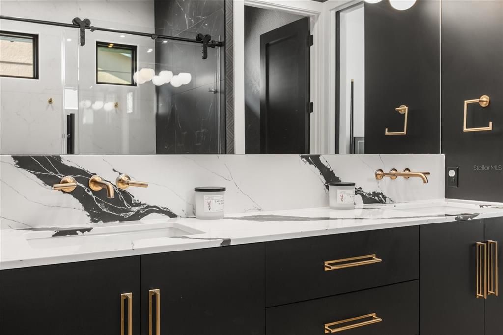 For Sale: $4,285,000 (4 beds, 5 baths, 4066 Square Feet)