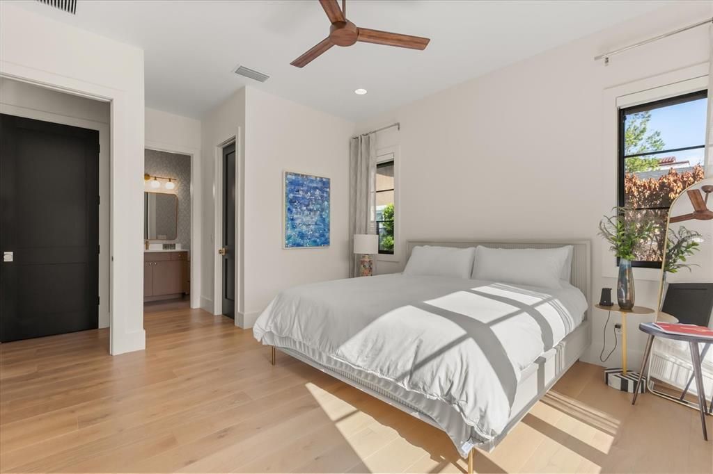 For Sale: $4,285,000 (4 beds, 5 baths, 4066 Square Feet)