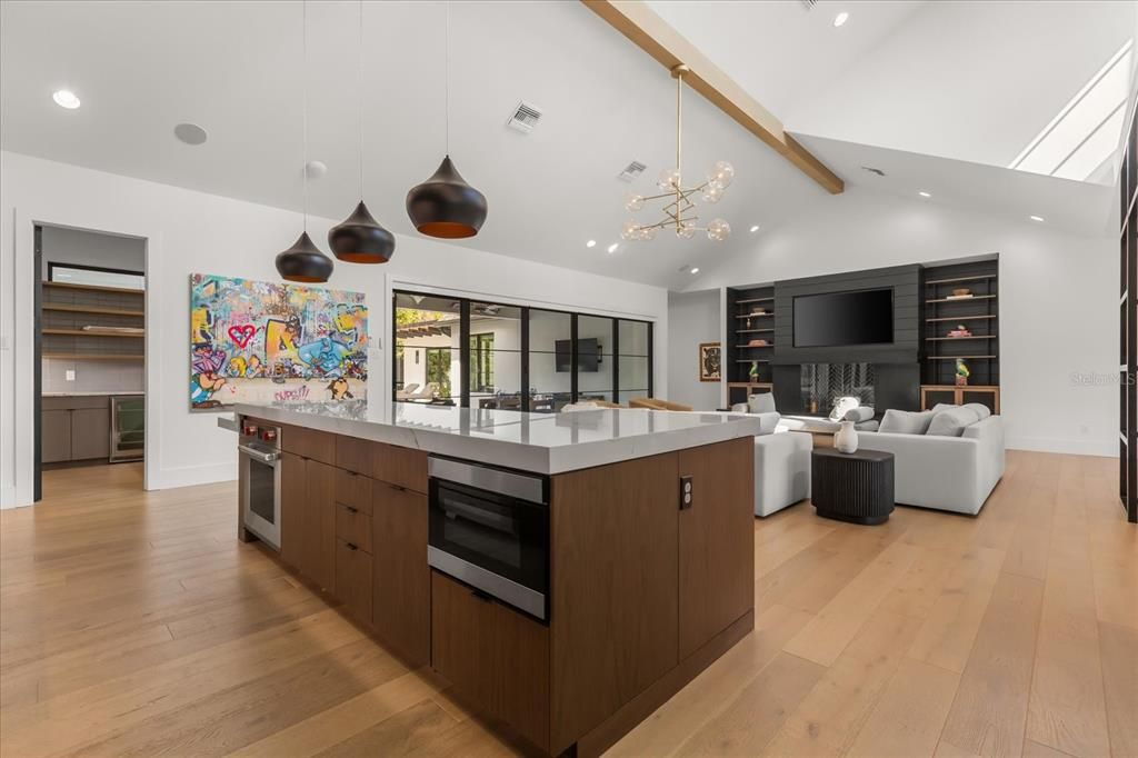 For Sale: $4,285,000 (4 beds, 5 baths, 4066 Square Feet)