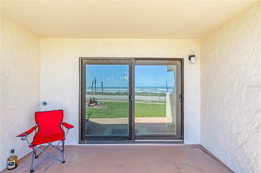For Sale: $380,000 (2 beds, 2 baths, 1150 Square Feet)