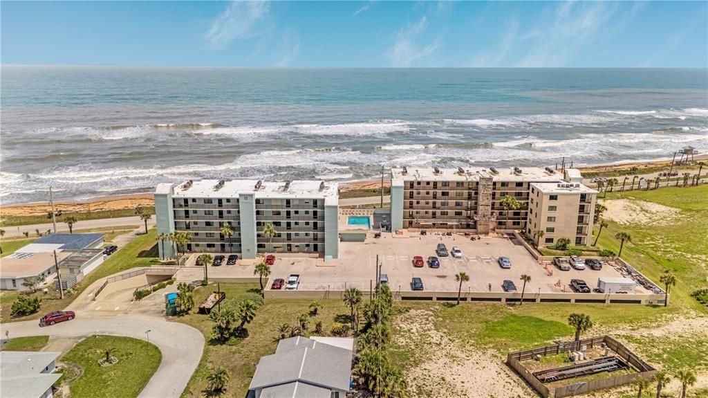 For Sale: $380,000 (2 beds, 2 baths, 1150 Square Feet)