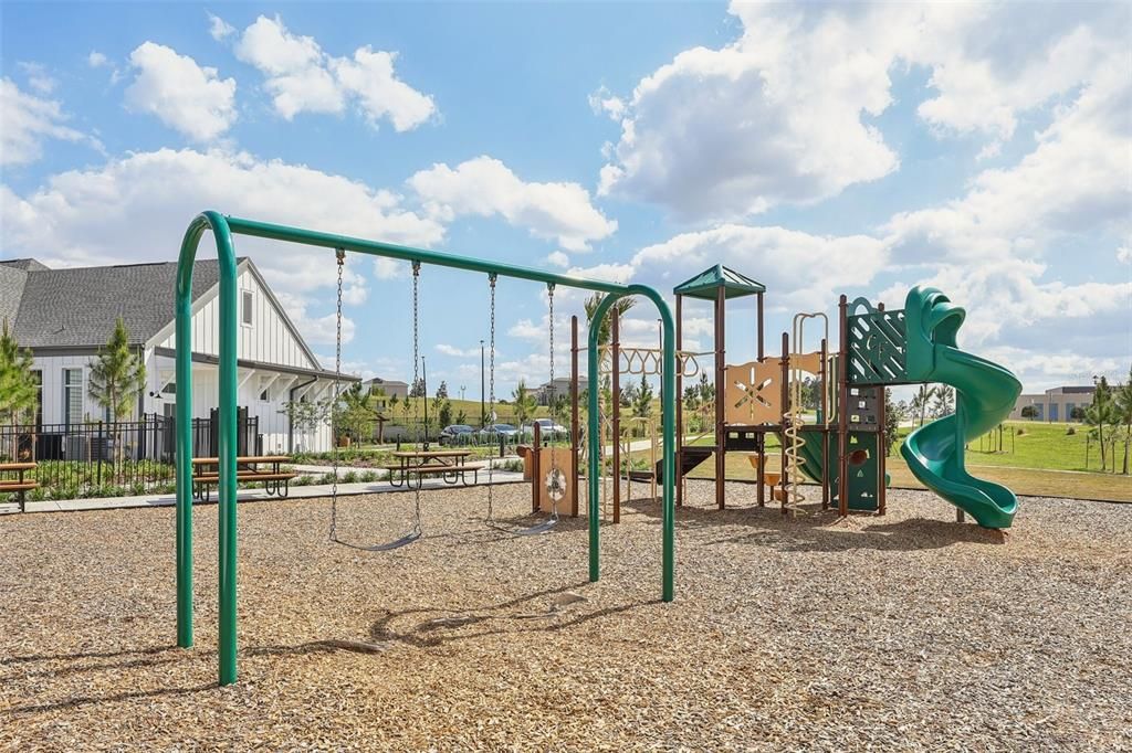 На продажу: $629,900 (5 спален, 3 ванн, 2790 Квадратных фут)