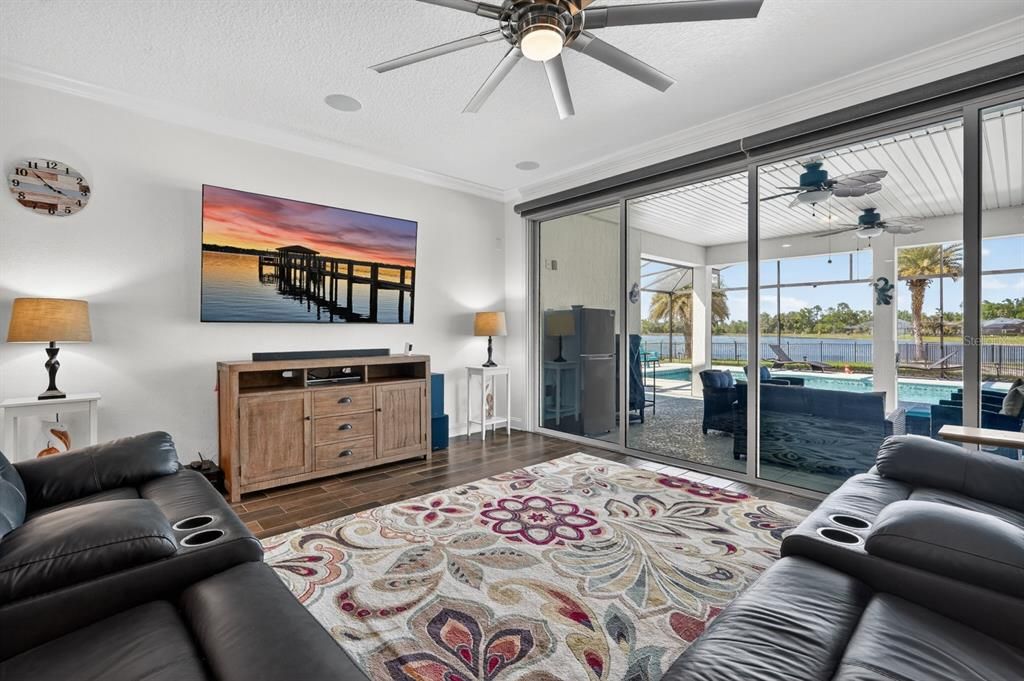 For Sale: $815,000 (4 beds, 3 baths, 2861 Square Feet)