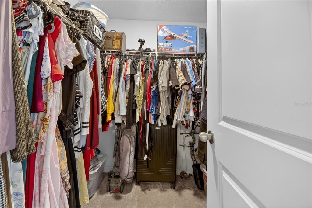 For Sale: $268,900 (3 beds, 2 baths, 1634 Square Feet)
