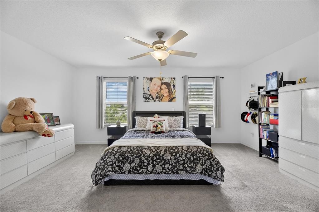 For Sale: $268,900 (3 beds, 2 baths, 1634 Square Feet)