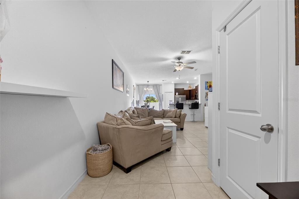 For Sale: $268,900 (3 beds, 2 baths, 1634 Square Feet)