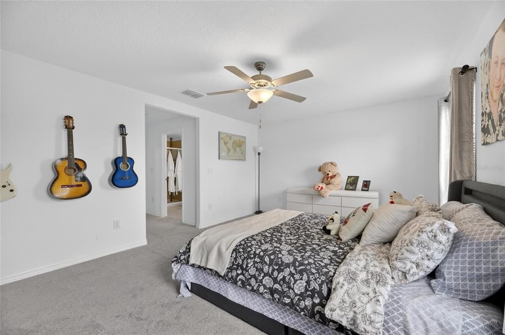 For Sale: $268,900 (3 beds, 2 baths, 1634 Square Feet)